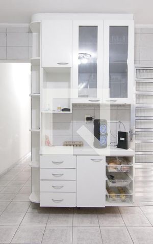 Casa à venda com 158m², 4 quartos e 2 vagasCozinha