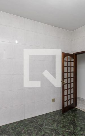 Apartamento para alugar com 111m², 3 quartos e sem vaga Apartamento para alugar com 111m², 3 quartos e sem vagaCozinha