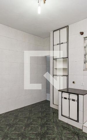 Apartamento para alugar com 111m², 3 quartos e sem vaga Apartamento para alugar com 111m², 3 quartos e sem vagaCozinha