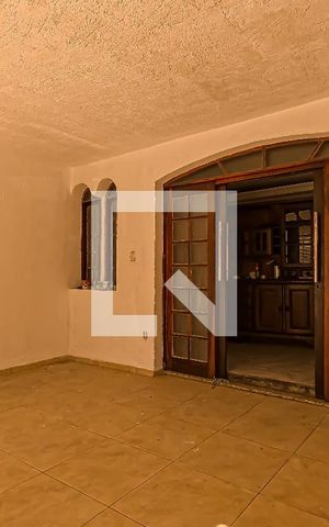 Casa à venda com 165m², 3 quartos e 2 vagasGaragem
