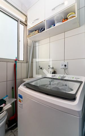 Apartamento para alugar com 52m², 2 quartos e 1 vagaÁrea de Serviço