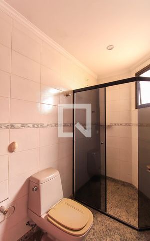 Apartamento à venda com 170m², 3 quartos e 3 vagasBanheiro da Suíte 2
