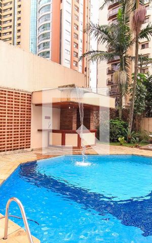 Apartamento à venda com 170m², 3 quartos e 3 vagasÁrea comum - Piscina