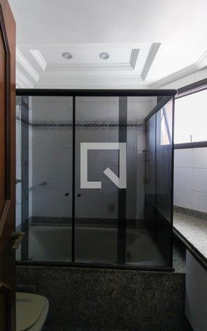 Apartamento à venda com 170m², 3 quartos e 3 vagasBanheiro da Suíte 3