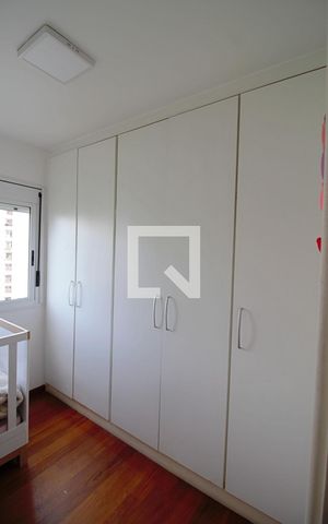Apartamento à venda com 57m², 2 quartos e 2 vagasQuarto 2 