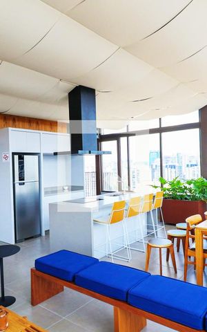 Studio para alugar com 20m², 1 quarto e sem vaga Studio para alugar com 20m², 1 quarto e sem vagaSalão de Festas