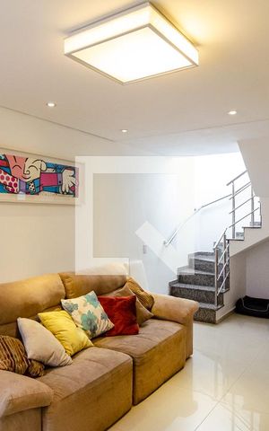 Casa de condomínio à venda com 76m², 3 quartos e 2 vagas Casa de condomínio à venda com 76m², 3 quartos e 2 vagasSala