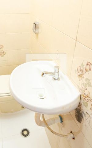 Casa à venda com 225m², 3 quartos e 4 vagas Casa à venda com 225m², 3 quartos e 4 vagasLavabo
