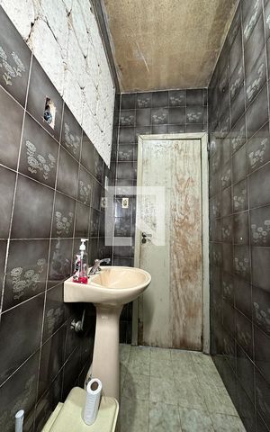 Casa à venda com 150m², 3 quartos e 1 vagaBanheiro