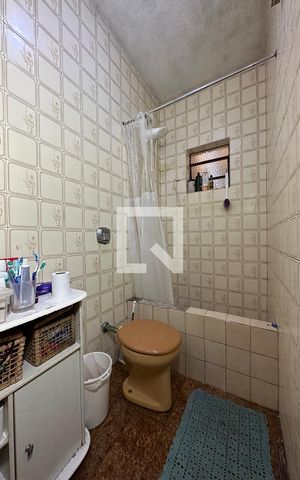 Casa à venda com 150m², 3 quartos e 1 vagaBanheiro
