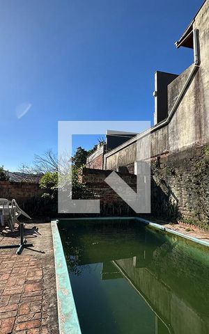 Casa à venda com 150m², 3 quartos e 1 vagaÁrea externa