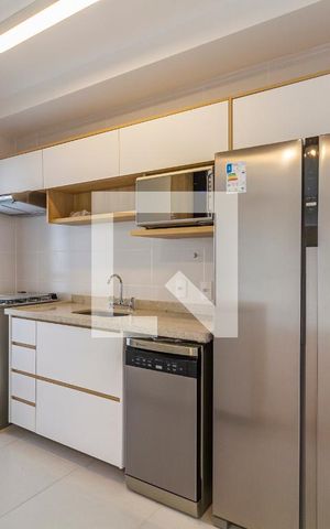 Apartamento à venda com 99m², 2 quartos e 2 vagasCozinha