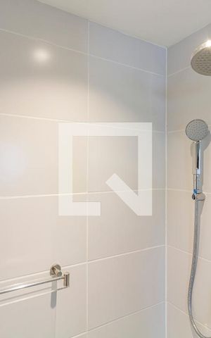 Apartamento à venda com 99m², 2 quartos e 2 vagasBanheiro da Suíte 2