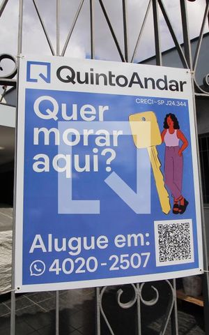 Casa à venda com 182m², 5 quartos e 3 vagasPlaquinha