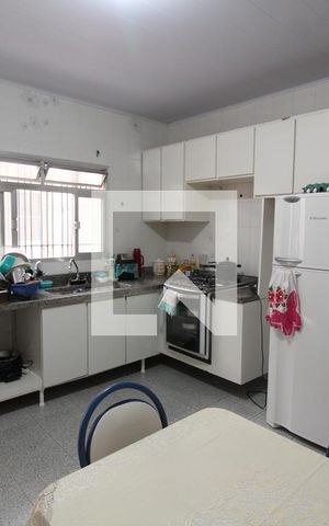 Casa à venda com 182m², 5 quartos e 3 vagasCozinha