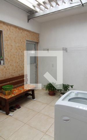 Casa à venda com 182m², 5 quartos e 3 vagasÁrea de Serviço