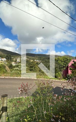 Casa de condomínio à venda com 132m², 3 quartos e 3 vagasÁrea comum 