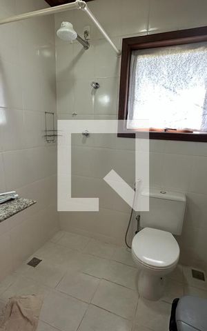Casa de condomínio à venda com 132m², 3 quartos e 3 vagasBanheiro
