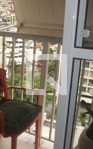 Apartamento à venda com 49m², 2 quartos e 1 vagaSala