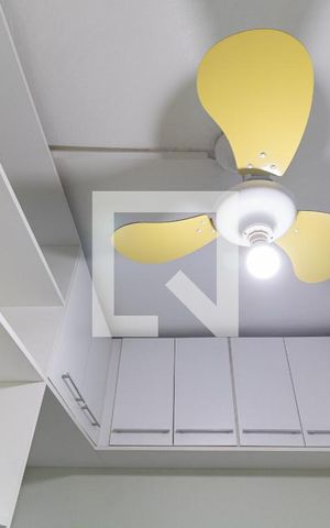 Apartamento à venda com 30m², 1 quarto e sem vaga Apartamento à venda com 30m², 1 quarto e sem vagaSala