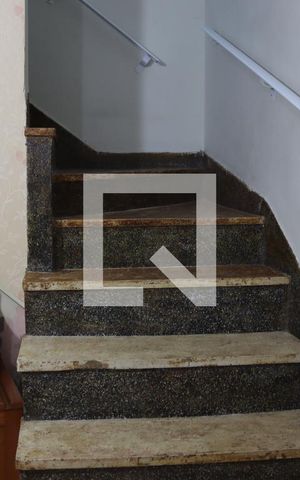 Casa à venda com 300m², 4 quartos e 2 vagasSala