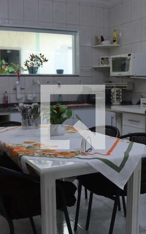 Casa à venda com 300m², 4 quartos e 2 vagasCozinha