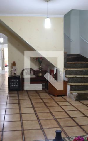 Casa à venda com 300m², 4 quartos e 2 vagasSala