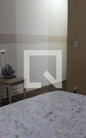 Casa à venda com 300m², 4 quartos e 2 vagasSuíte