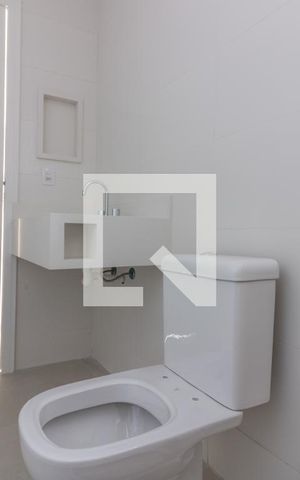 Casa de condomínio à venda com 467m², 4 quartos e 3 vagas Casa de condomínio à venda com 467m², 4 quartos e 3 vagasSuíte 3 - Banheiro