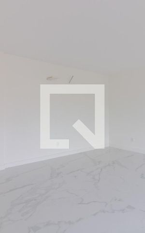 Casa de condomínio à venda com 467m², 4 quartos e 3 vagas Casa de condomínio à venda com 467m², 4 quartos e 3 vagasSuíte 1