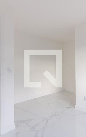 Casa de condomínio à venda com 467m², 4 quartos e 3 vagas Casa de condomínio à venda com 467m², 4 quartos e 3 vagasSuíte 3