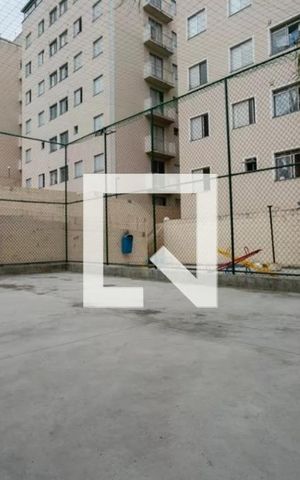 Apartamento à venda com 46m², 2 quartos e 1 vaga Apartamento à venda com 46m², 2 quartos e 1 vagaQuadra