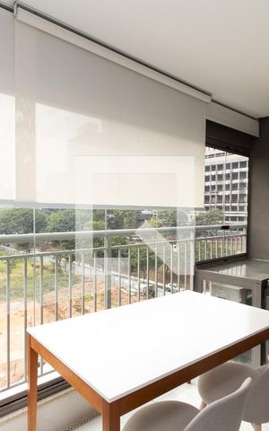 Studio à venda com 36m², 1 quarto e 1 vaga Studio à venda com 36m², 1 quarto e 1 vagaVaranda