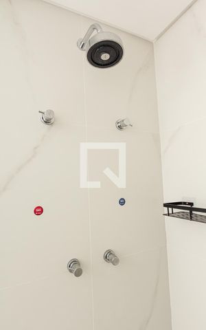 Studio à venda com 36m², 1 quarto e 1 vaga Studio à venda com 36m², 1 quarto e 1 vagaBanheiro