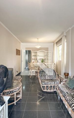 Apartamento para alugar com 102m², 3 quartos e 1 vaga Apartamento para alugar com 102m², 3 quartos e 1 vagaSala