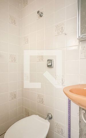 Apartamento para alugar com 102m², 3 quartos e 1 vaga Apartamento para alugar com 102m², 3 quartos e 1 vagaÁrea de Serviço - banheiro
