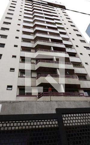Apartamento à venda com 95m², 3 quartos e 2 vagas Apartamento à venda com 95m², 3 quartos e 2 vagasFachada