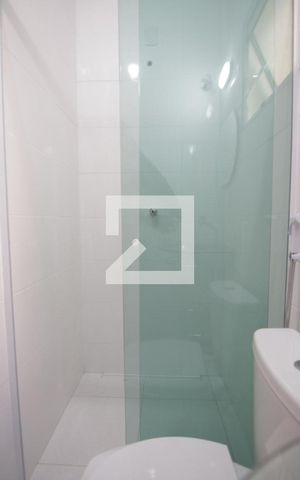 Casa à venda com 110m², 3 quartos e 2 vagasBanheiro 