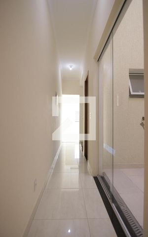 Casa à venda com 110m², 3 quartos e 2 vagasEntrada