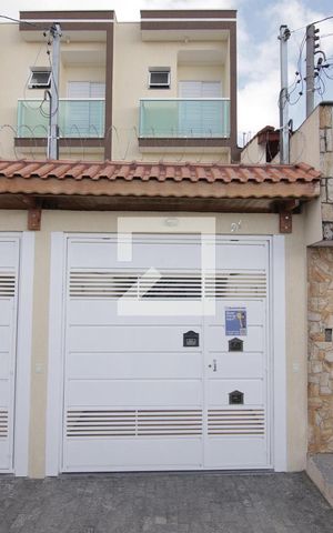 Casa à venda com 110m², 3 quartos e 2 vagasSacada