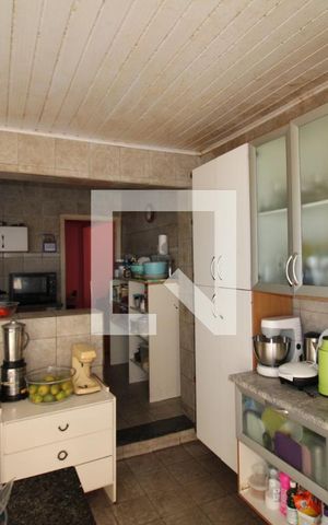Casa à venda com 300m², 3 quartos e 2 vagasCozinha