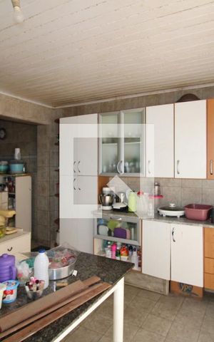 Casa à venda com 300m², 3 quartos e 2 vagasCozinha