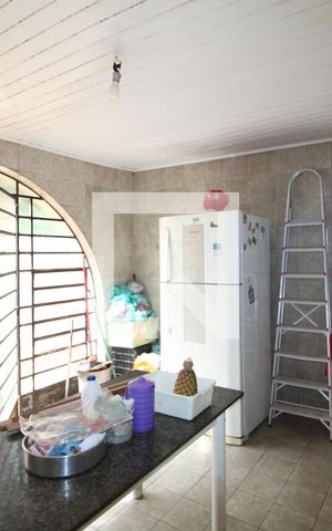 Casa à venda com 300m², 3 quartos e 2 vagasCozinha
