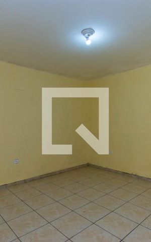 Casa para alugar com 80m², 1 quarto e 1 vaga Casa para alugar com 80m², 1 quarto e 1 vagaQuarto