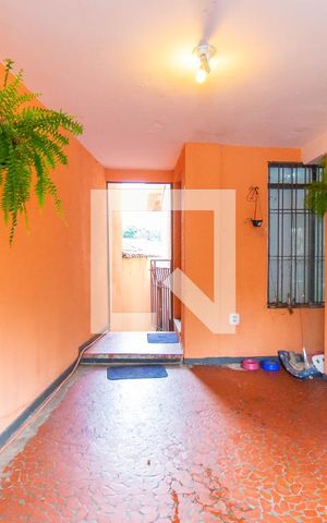 Casa para alugar com 80m², 1 quarto e 1 vaga Casa para alugar com 80m², 1 quarto e 1 vagaGaragem