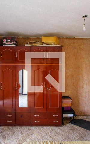 Casa à venda com 360m², 4 quartos e 2 vagas Casa à venda com 360m², 4 quartos e 2 vagasQuarto 3 / Suíte