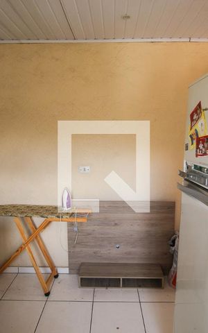 Casa à venda com 360m², 4 quartos e 2 vagas Casa à venda com 360m², 4 quartos e 2 vagasCozinha 2