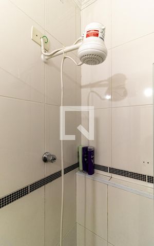 Apartamento à venda com 48m², 1 quarto e sem vagaBanheiro - Chuveiro