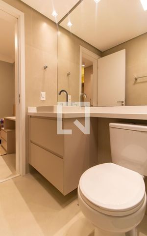 Apartamento para alugar com 114m², 3 quartos e 2 vagas Apartamento para alugar com 114m², 3 quartos e 2 vagasBanheiro Suíte 03