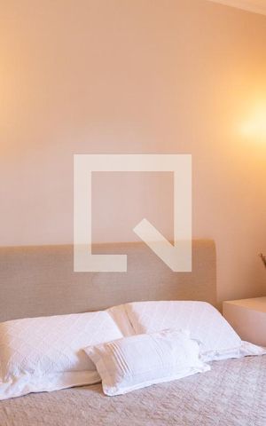 Casa para alugar com 300m², 3 quartos e 4 vagas Casa para alugar com 300m², 3 quartos e 4 vagasQuarto 1